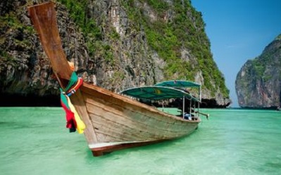 Traumhafte Bucht in Phuket - ein Besuch zählt zu den Kreuzfahrt-Ideen schlechthin