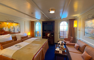 Sea Cloud Spirit Suite