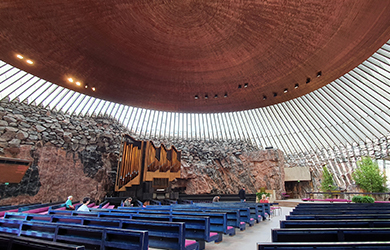 Felsenkirche Temppeliaukio Kirkko in Helsinki, Finnland